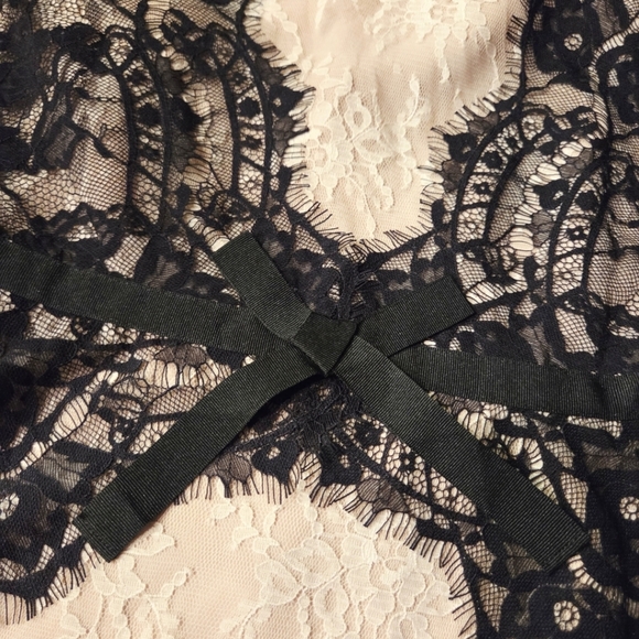 Adorable Top - Picture 3 of 13